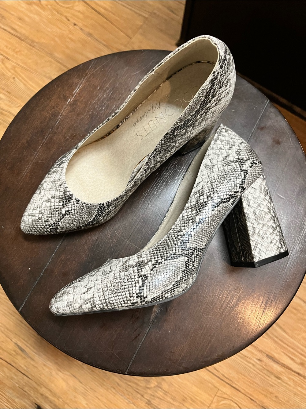 Coconuts by Matisse Snake-Print Pointed Block Heel Pumps in Gray and White 6.5